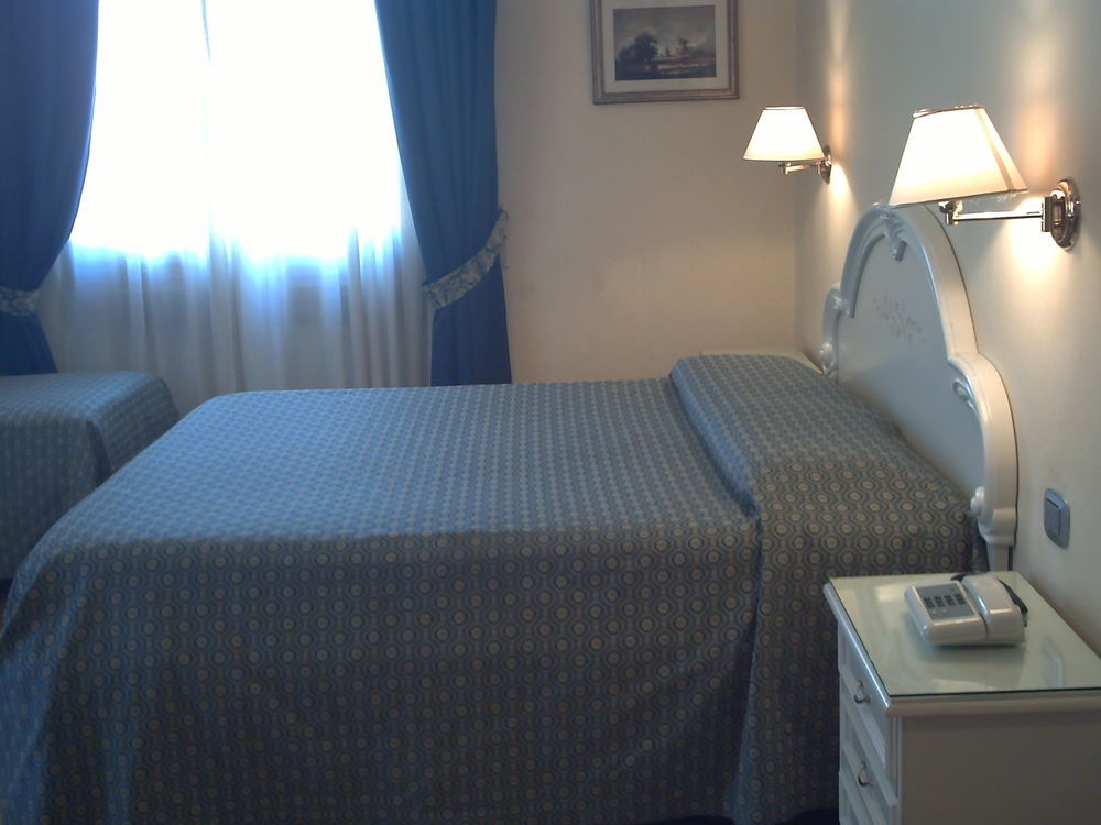 Hotel Annabella Roof Terrace Florence Exterior photo